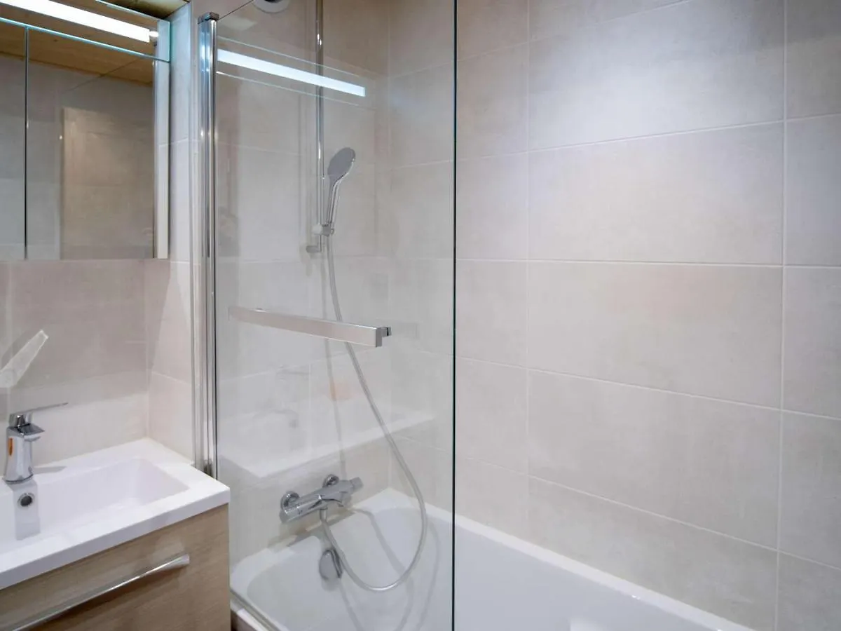 Appartement Moderne A Val Thorens - 4 Pers - 1 Chambre, 1 Cabine, Skis Aux Pieds, Balcon - Fr-1-637-30
